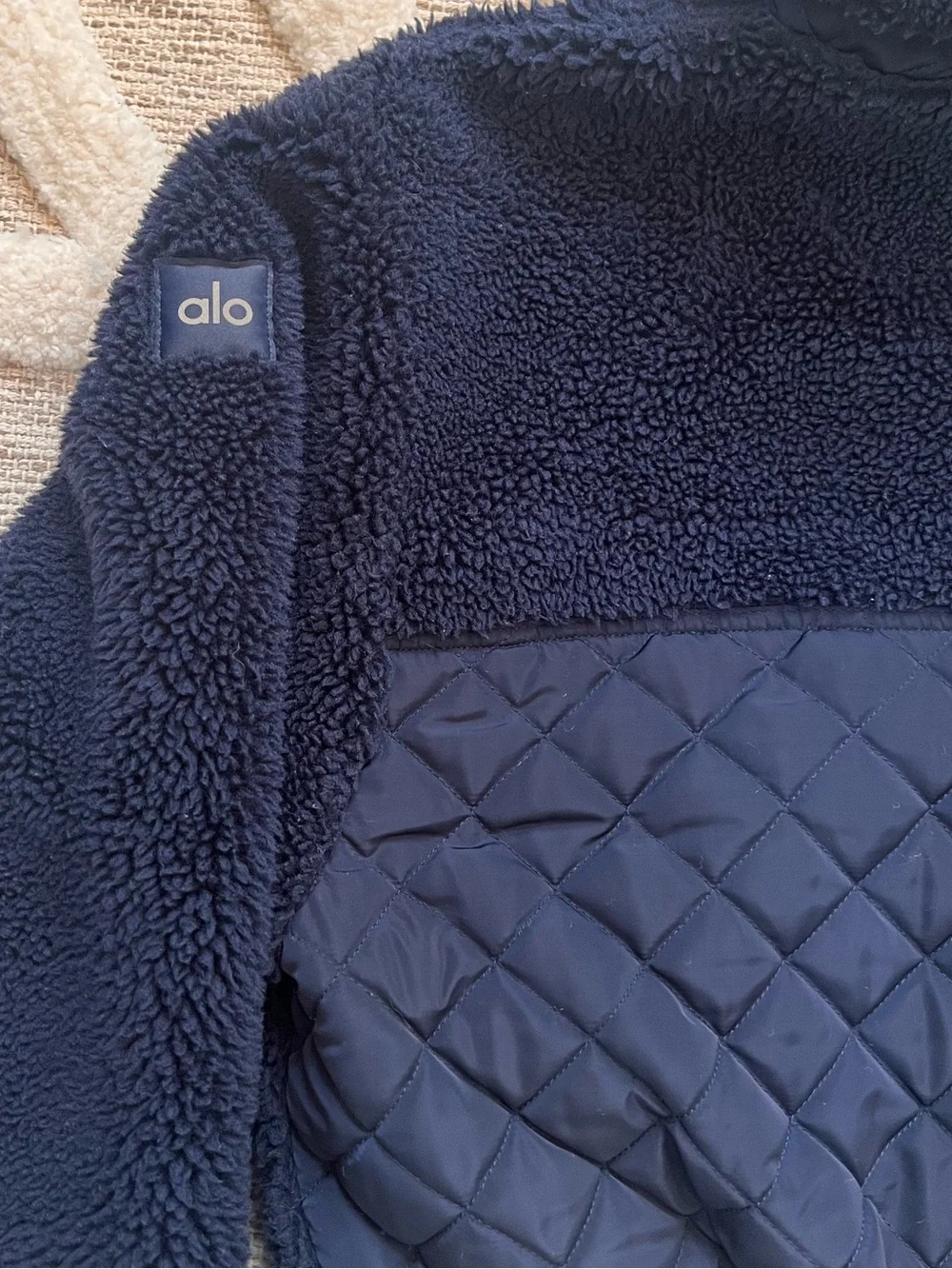 ALO Yoga Navy Sherpa Edge Bomber Zip Jacket Navy Small